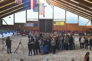 gruppe_hell